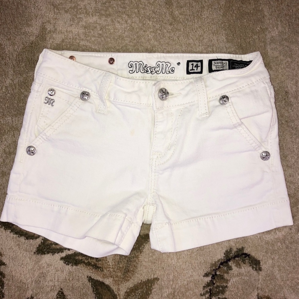 Miss Me white studded shorts JK4481H2